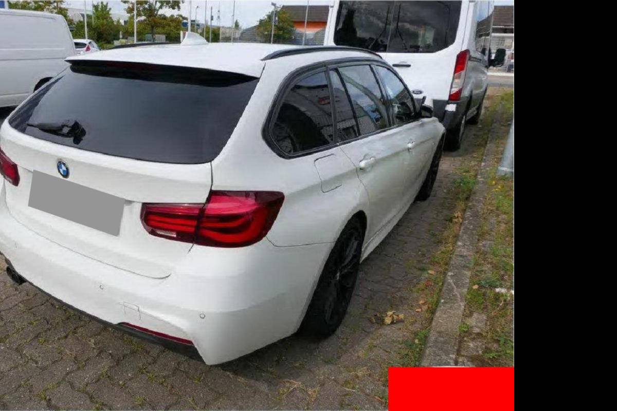 BMW 320d M Sport Schadon Touring - 1389.jpg