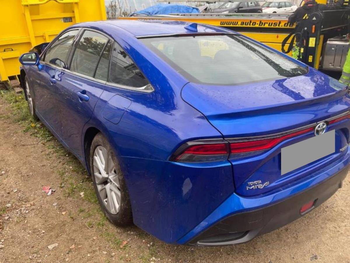 TOYOTA MIRAI - 1495.jpg